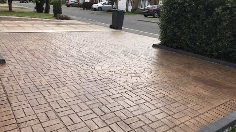 imprinted concrete driveways
