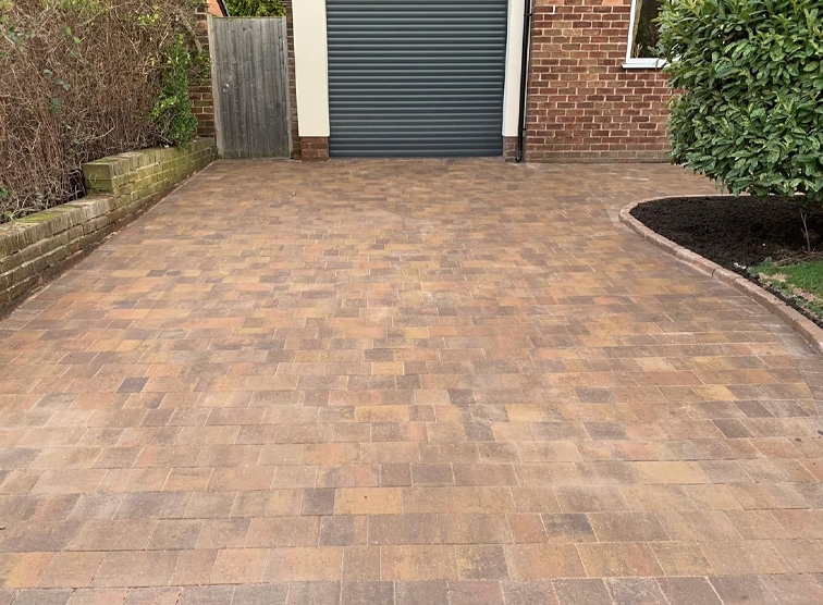 driveway cleaning and sealing
