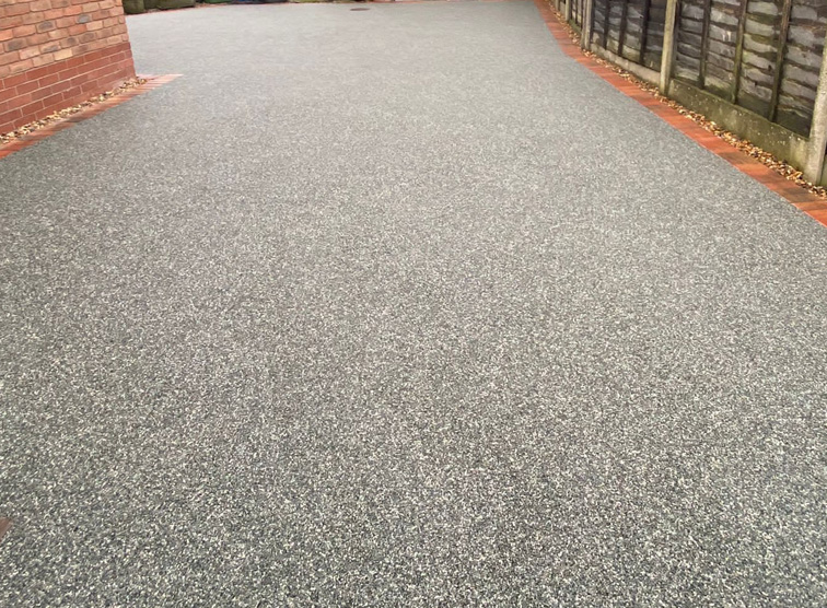 resin bound driveway installation